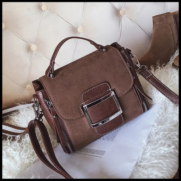 NEW BORDEAUX Crossbody - Picture 3 of 7